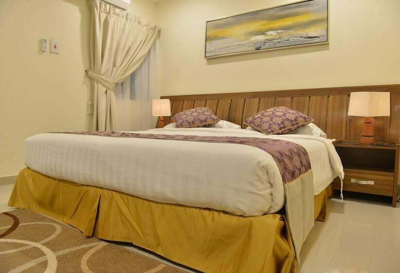 Студия Стандарт, The First Tower Hotel Apartment