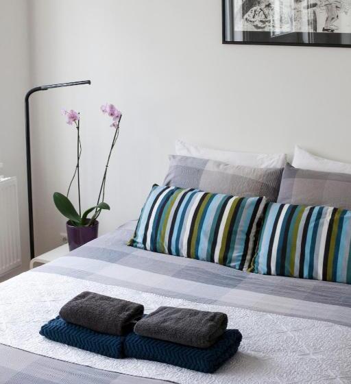 Четырехместный Номер Deluxe, Kuwadro Guesthouse Centrum