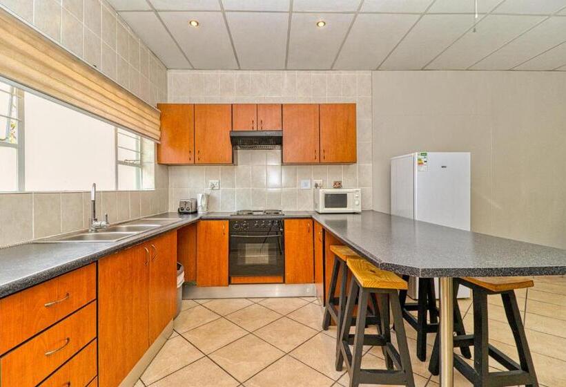 דירת חדר, Bm Gardens