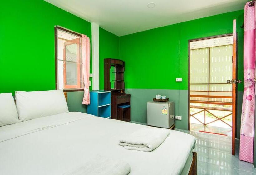 Номер Стандарт с Балконом, Sarm Mork Guest House
