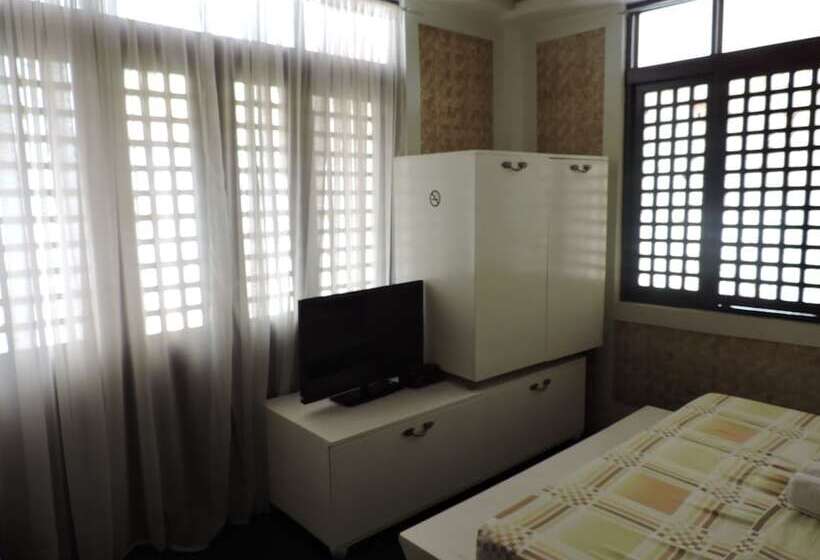 디럭스 룸, Orange Mangrove Pension House