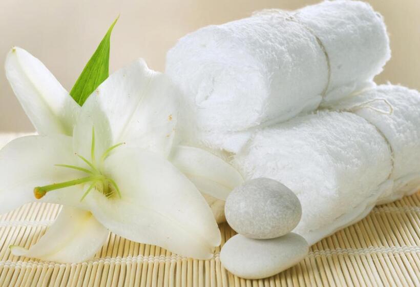 اتاق استاندارد, Lan Anh
