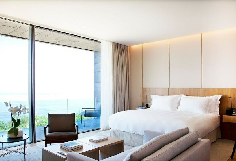 디럭스 룸 바다 전망, Akelarre  Relais & Chateaux