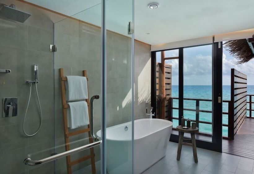 Вилла 1 Спальня, Grand Park Kodhipparu Maldives   Child Stay & Eat Free Until 30 Nov 2024