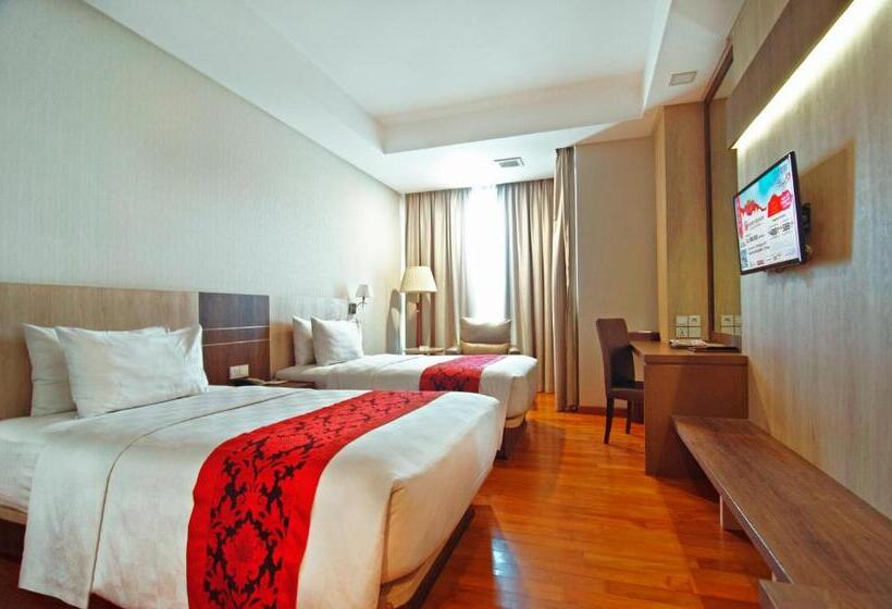Номер Superior, Nagoya Hill Hotel Batam