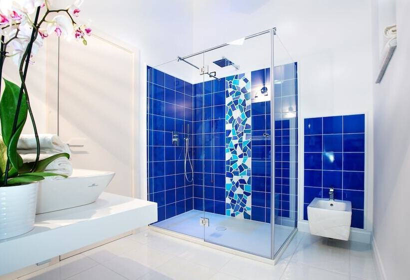 جناح جونيور, Palazzo Murrano   Adults Only