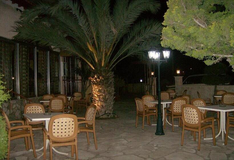 Апартаменты 2 Спальни, Rantzo Holiday Apartments