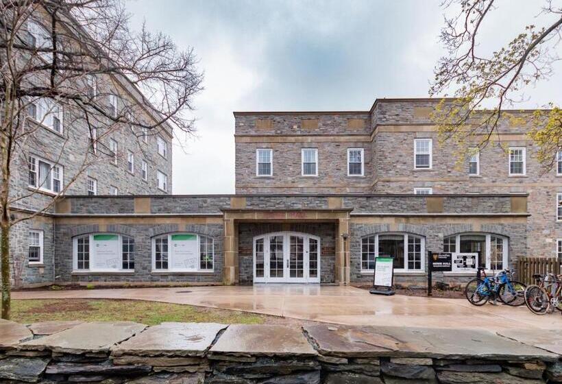 스탠다드 룸 공동 욕실, Dalhousie University Accommodations