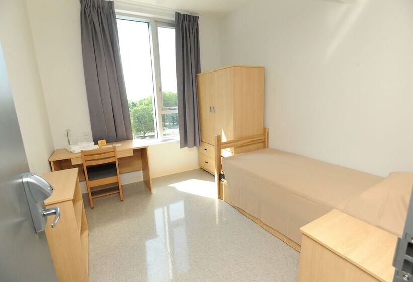 4 베드룸 스위트, Dalhousie University Accommodations