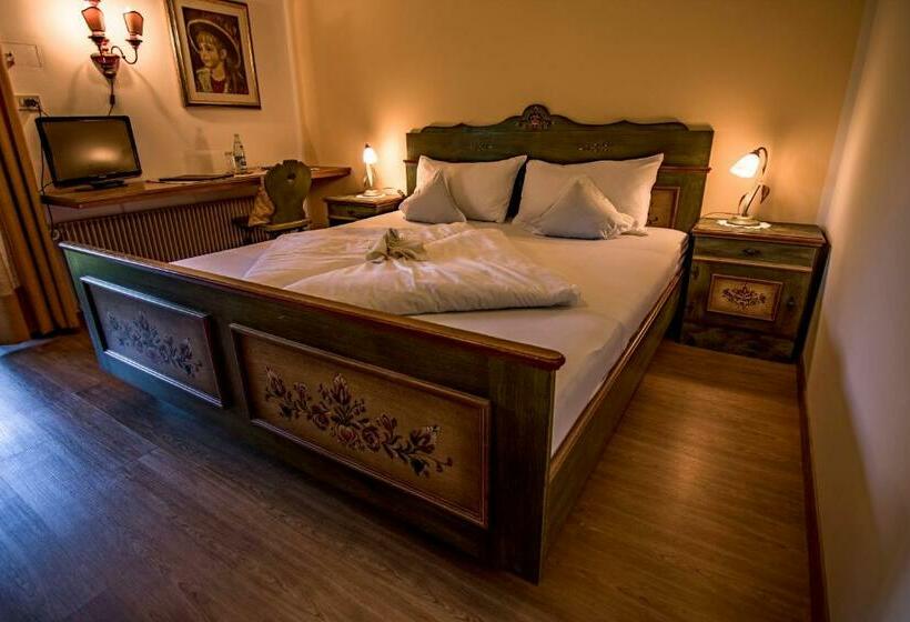Номер Стандарт, Gasthof Wastl