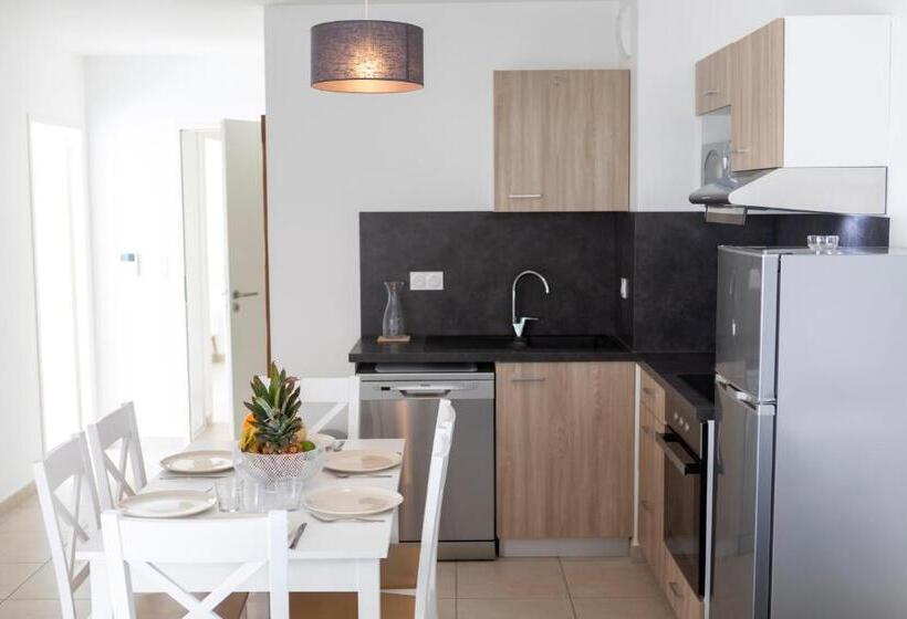 آپارتمان 2 خوابه با تراس, My Hôtel Résidences   Port Leucate