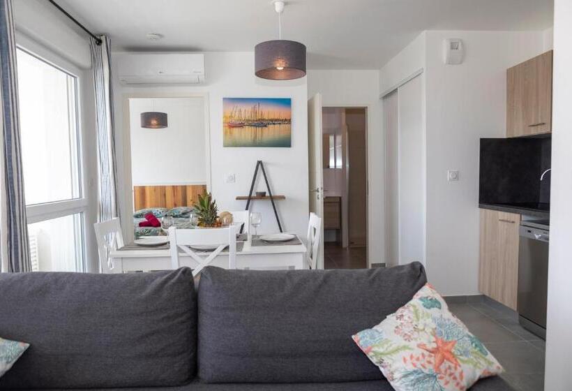 2 Bedrooms Apartment Lake View, My Hôtel Résidences   Port Leucate