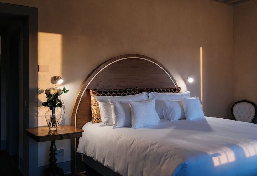 Полулюкс, La Monastica Resort & Spa
