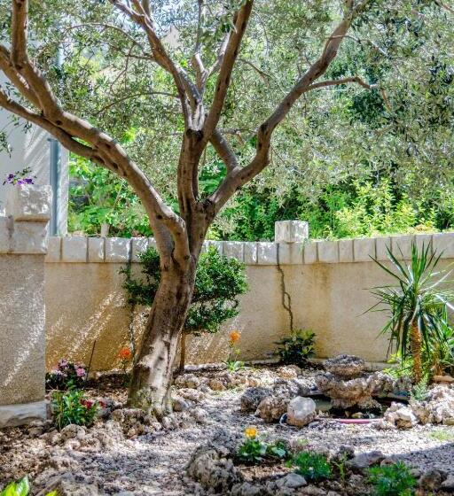 اتاق استاندارد با بالکن و چشم‌انداز دریا, Villa Kosa