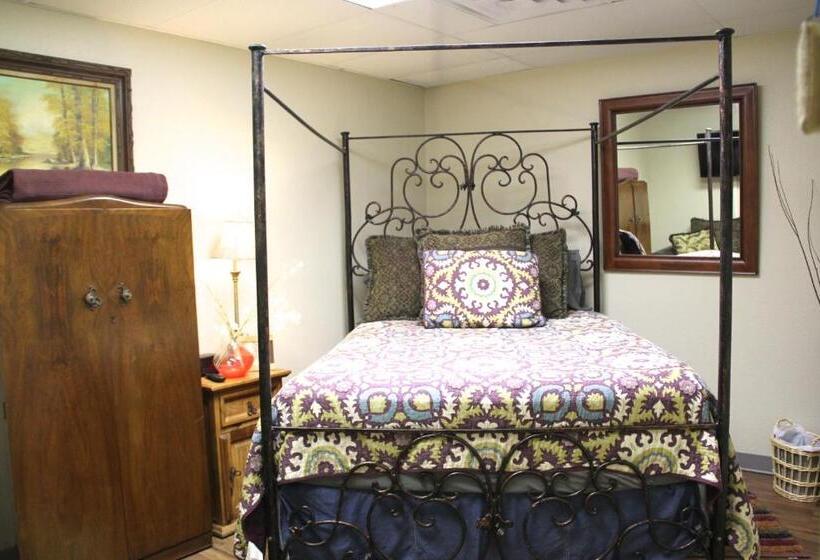 סוויטה דלוקס, A Place To Stay Rooms