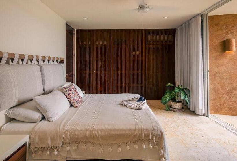 2 Bedroom Apartment with Pool, Armadillo Living Villas
