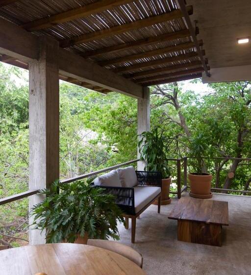 استودیو استاندارد با تراس, Casa Marisa