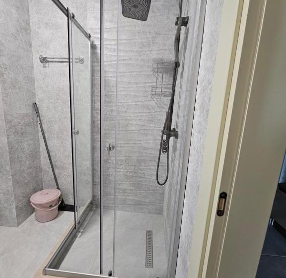 1 Bedroom Apartment City View, Iva