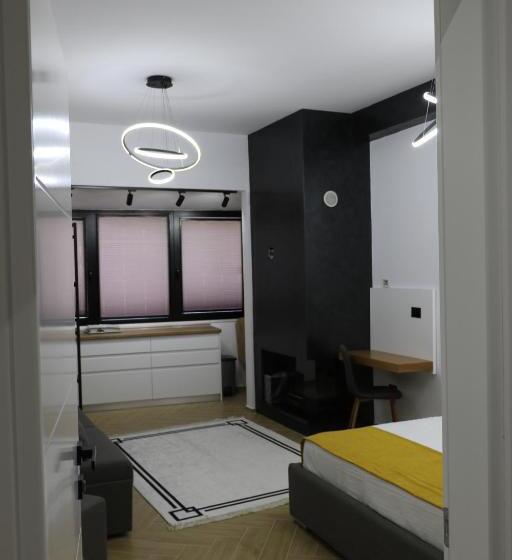패밀리 스튜디오, City Center Rooms Durres