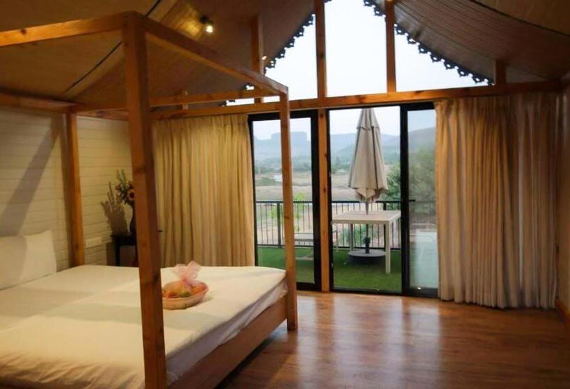 Номер Deluxe с Балконом, Sam S Country Ranch