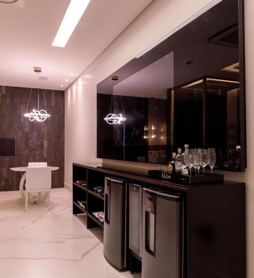 اتاق استاندارد یک نفره, Dubai Motel