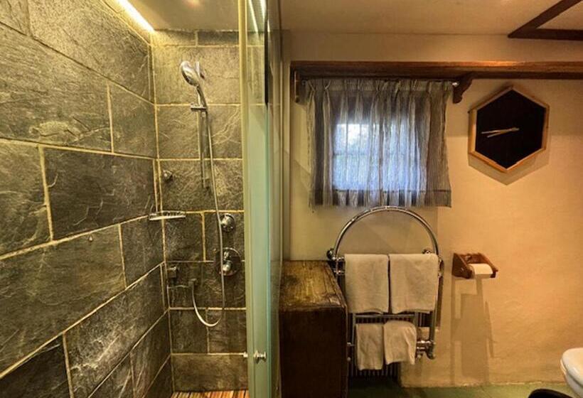 Стандартный Номер Кровать Кинг, Hôtel Les Chalets De Philippe Avec Jacuzzis Privatifs