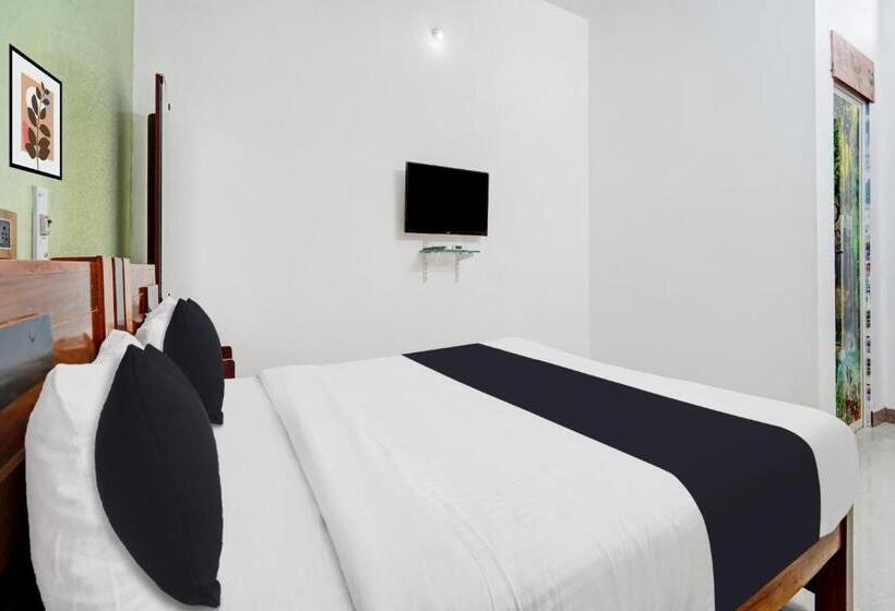 三人经典房间, Oyo Hotel Kailasa