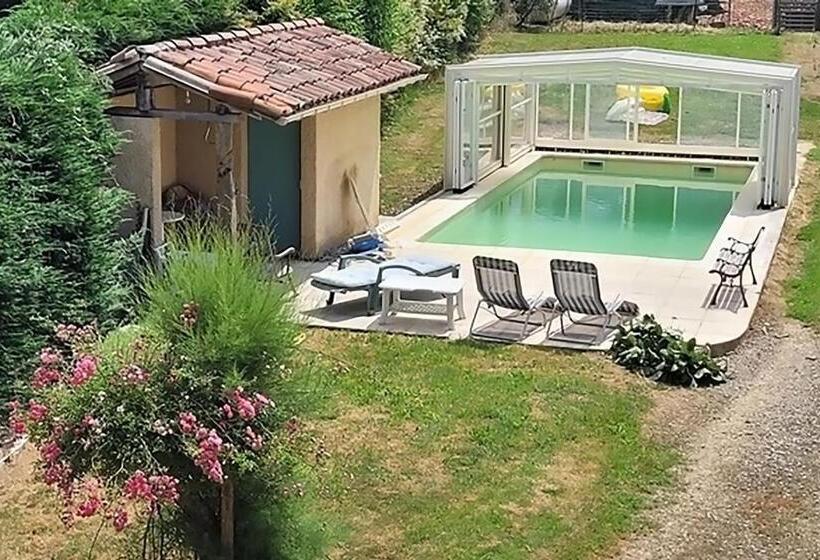 Дом 3 Спальни, Gîtes Et Camping Hameau Nouste Temps
