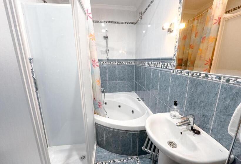 اتاق استاندارد با سرویس بهداشتی مشترک, Hostal Habitaciones & Suites Don Pepín