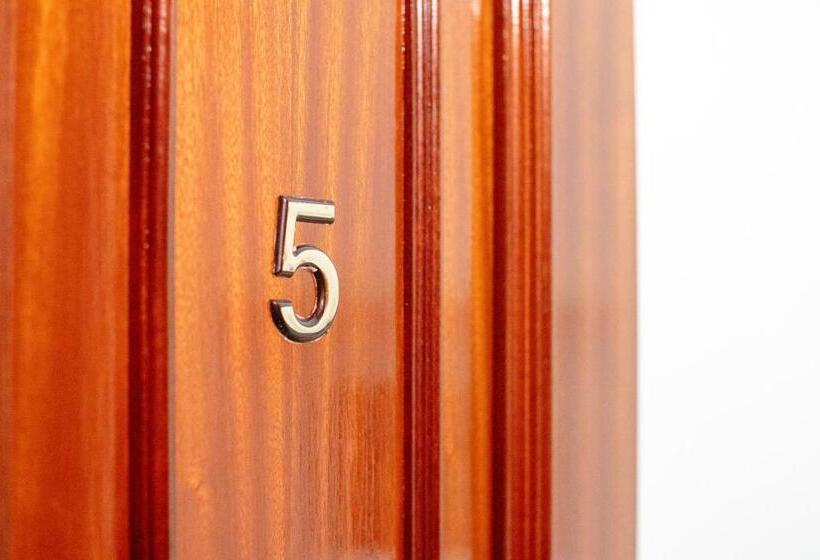 اتاق استاندارد با سرویس بهداشتی مشترک, Hostal Habitaciones & Suites Don Pepín
