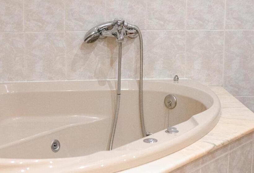 اتاق استاندارد سه نفره, Hostal Habitaciones & Suites Don Pepín