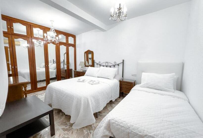 اتاق استاندارد سه نفره, Hostal Habitaciones & Suites Don Pepín