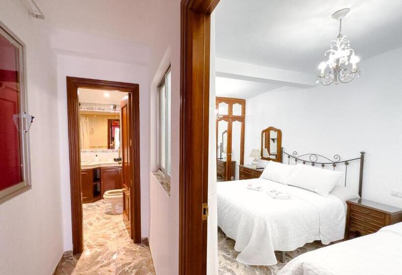 اتاق استاندارد سه نفره, Hostal Habitaciones & Suites Don Pepín