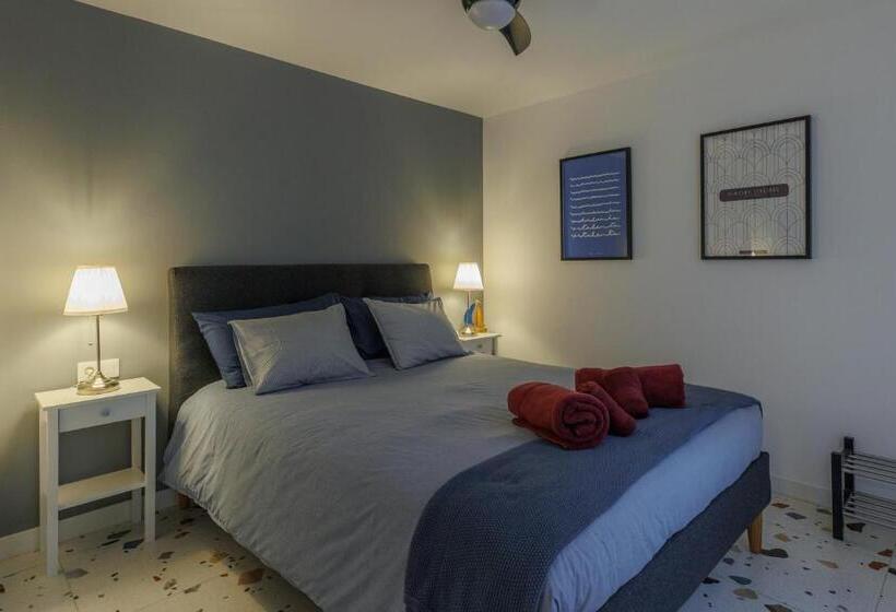 سوئیت با بالکن, Dimore Italiane   Private Suites