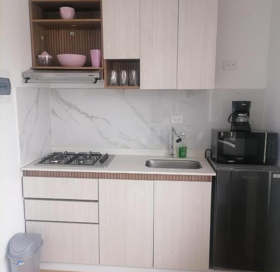 استودیوی لوکس, Homy Apartamentos   Deluxe