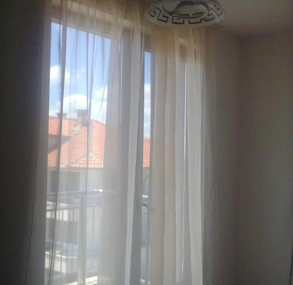 اتاق استاندارد با بالکن, Guest House Petrovi