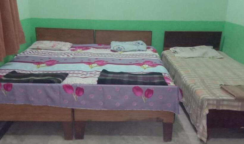 Трехместный Номер Deluxe, Goroomgo Parvati Residency Madhya Pradesh