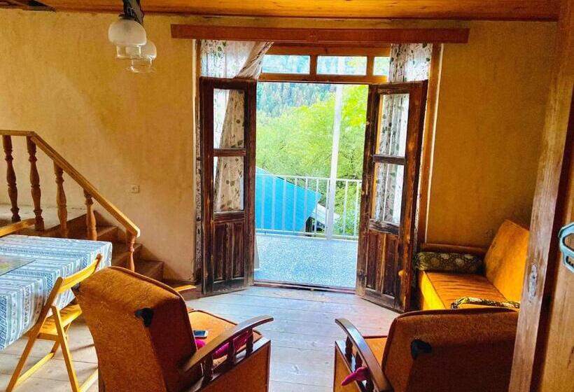 اتاق عادی, Guesthouse In Utsera