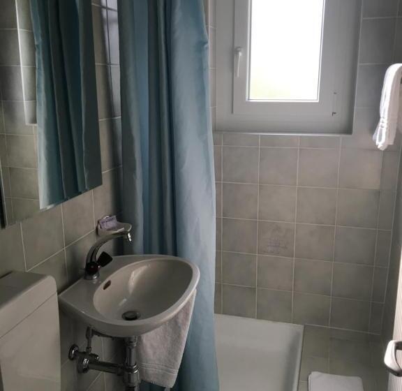 Номер Стандарт Индивидуальный, B&b Tencia