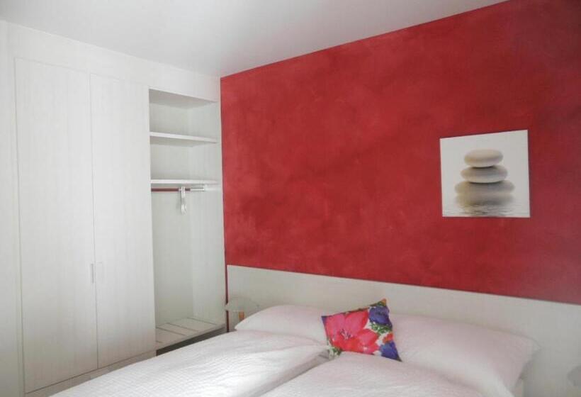 Номер Deluxe с Балконом, B&b Tencia
