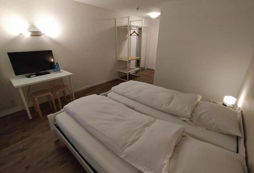 Номер Стандарт Трехместный, Motelina