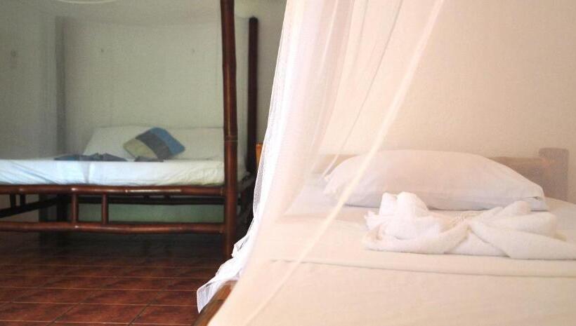 Семейный Номер Вид на Море, The Blue Orchid Resort