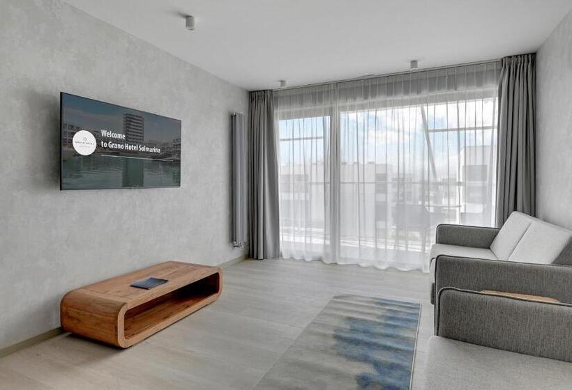 سوییت, Grano Hotel Solmarina
