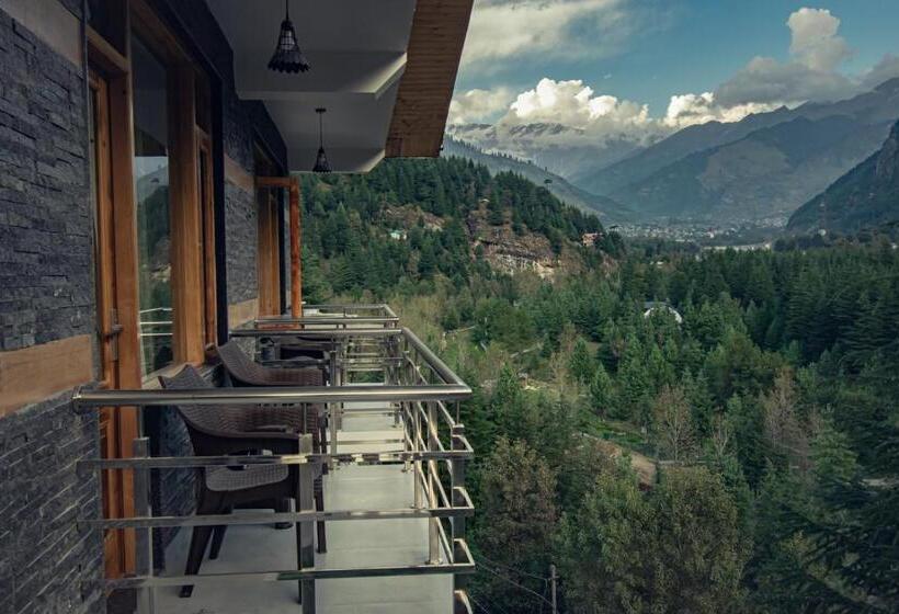 발코니 디럭스 룸, The Forest Pinnacle Hostel And Café, Old Manali