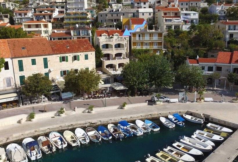 استودیوی استاندارد با چشم‌انداز دریا, Apartments And Rooms Hope