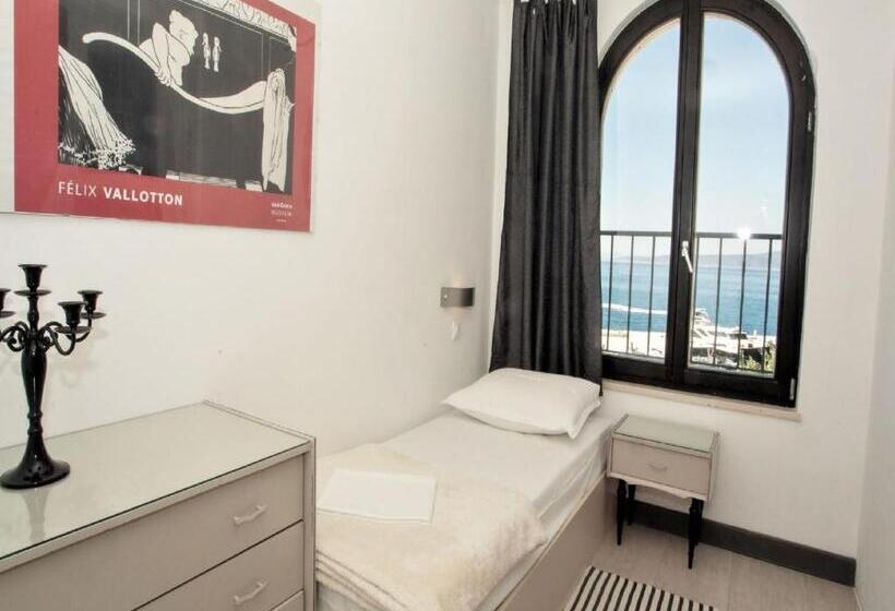 Superior Studio Sea View, Apartments And Rooms Hope