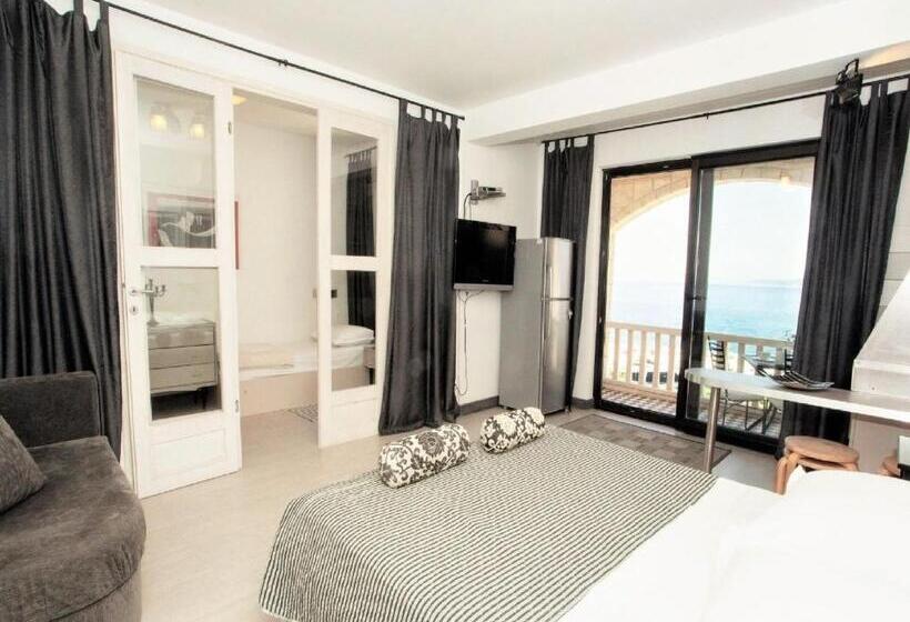 Superior Studio Sea View, Apartments And Rooms Hope