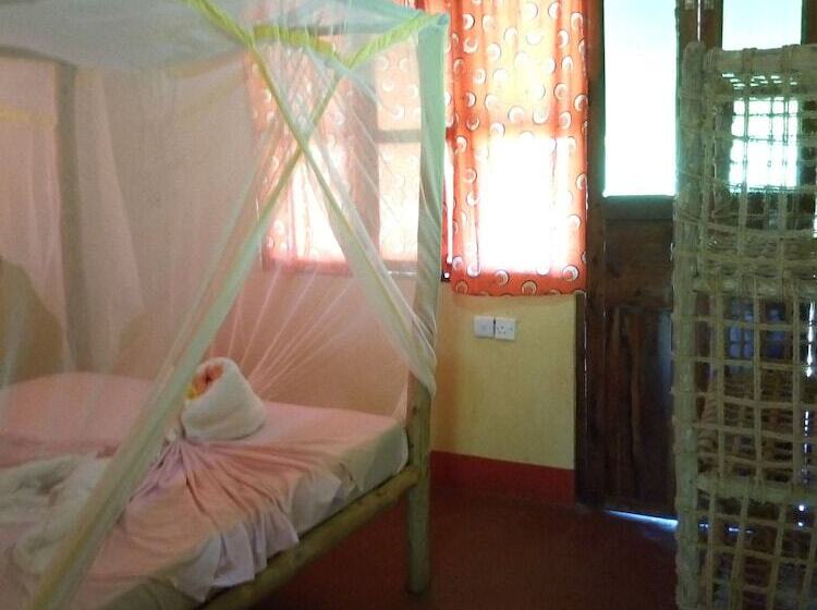 Standard Room Double Bed, Mnana Lodge Kizimkazi
