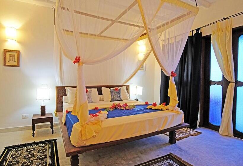 Семейный Номер Вид на Сад, Pongwe Bay Resort