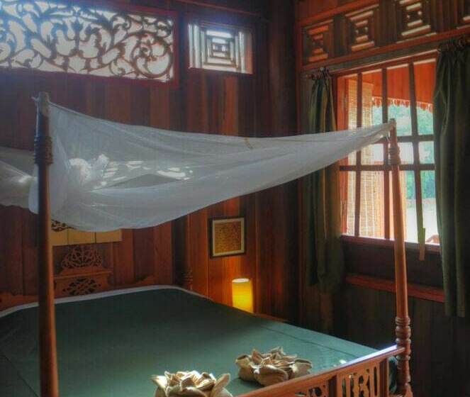 سوئیت جونیور با چشم‌انداز باغ, Soriyabori Resort